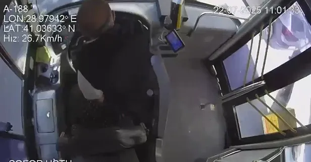 Otobüs hareket halindeyken şoför ayağa kalktı! Beyoğlu'nda 1 kişinin öldüğü İETT otobüsü kazasının araç içi görüntüleri ortaya çıktı