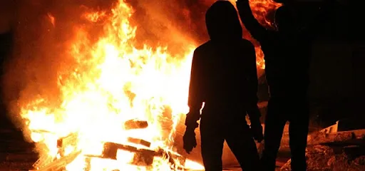 hdpli-selahattin-demirtasin-tehdidi-yine-gundemde-zannediyor-musunuz-bodrum-cizreye-cok-uzak-1627574502502.jpg HDP'li Selahattin Demirtaş'ın tehdidi yine gündemde: Zannediyor musunuz Bodrum Cizre'ye çok uzak-5