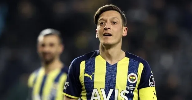 Özel Haber I Kadro dışı kalmıştı! Mesut Özil takıma geri dönecek mi? Fenerbahçe’de kritik tarih...