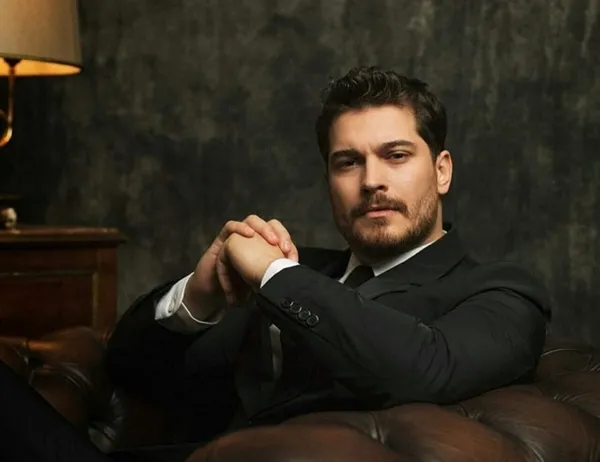 Çağatay Ulusoy enerji toplamak için Los Angeles'a gidiyor!-2