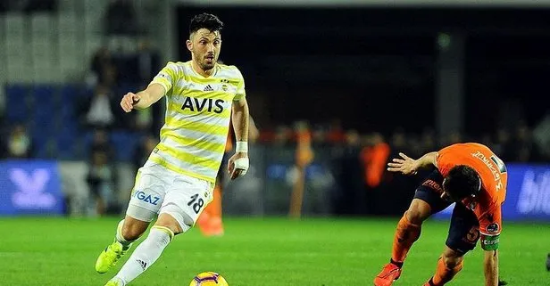 Fener In Yildizi Tolgay Arslan Dan Net Mesaj Takvim