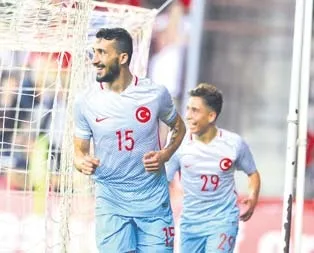 Mehmet Topal’a kanka markajı