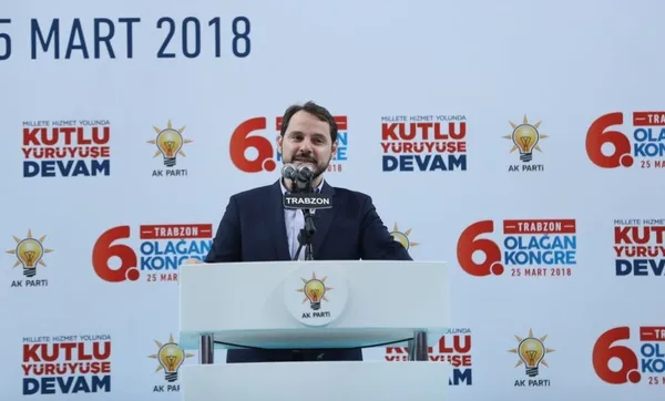 Bakan Albayrak: Afrin'de ele geçirilen silahların hangi ülkelere ait olduğunu görüyoruz değil mi?-1