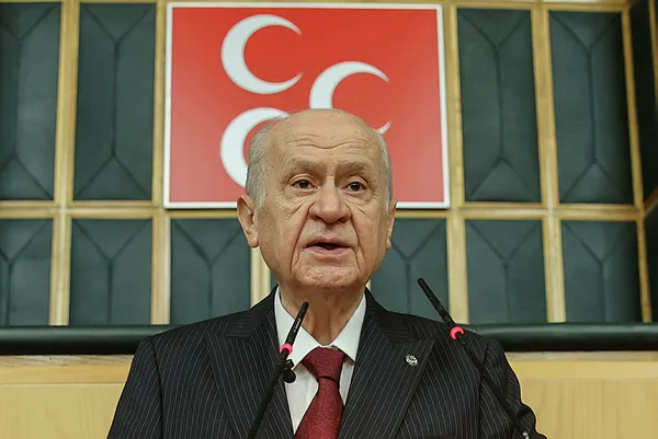 devlet-bahceliden-kilicdarogluna-siyasi-cinayetler-yaniti-bir-sey-bilip-de-soylemiyorsan-adam-degilsin-1634030790973.jpg Devlet Bahçeli'den Kılıçdaroğlu'na "siyasi cinayetler" yanıtı: Bir şey bilip de söylemiyorsan adam değilsin-5