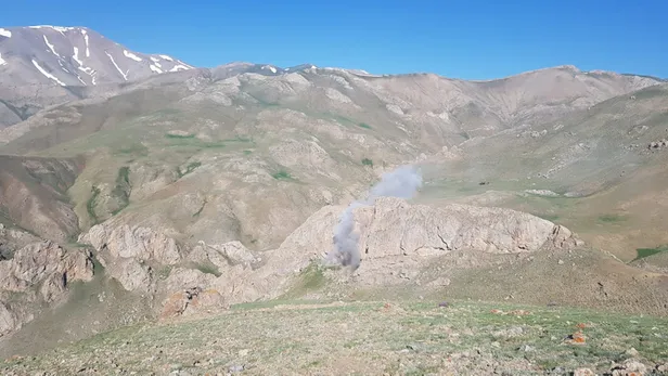 Son dakika haberi: Van'da terör operasyonu! Terör hedefleri böyle imha edildi-12