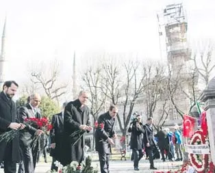 Aydın değil karanlıklar