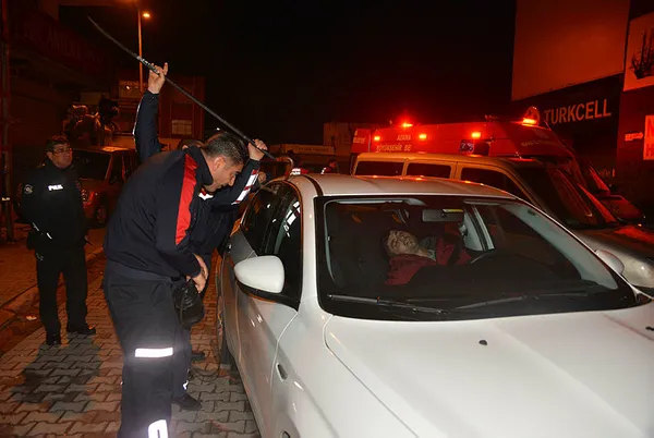 1583652366395.jpg Adana'da ekipleri alarma geçiren ilginç olay-1