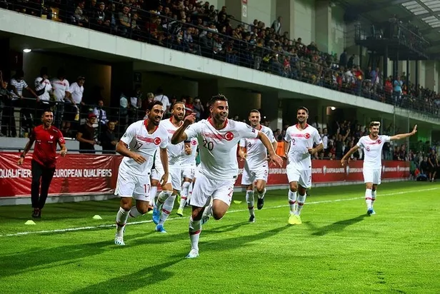 Milli Takım’a büyük övgü: Türkiye Avrupa’yı şoke etmeye hazır!-3