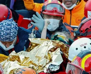 SON DAKİKA: Elif'in sağlık durumu nasıl? Bakan Koca açıkladı: Bilinci açık ciddi bir kas ezilmesi ya da kırığı yok