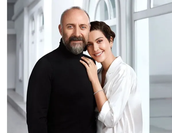 Bergüzar Korel'den Cardi B'ye 'Bu benim kocam' şarkısıyla espirili uyarı: Anlatın ablaya!-3