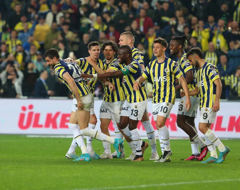 Fenerbahçe'ye şampiyon orta saha! - 5