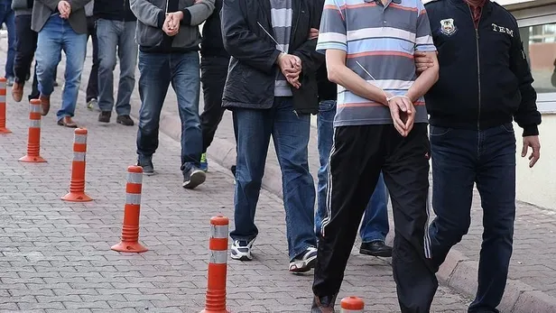 FETÖ'nün avukatlık yapılanmasına operasyon: Çok sayıda gözaltı kararı var-3