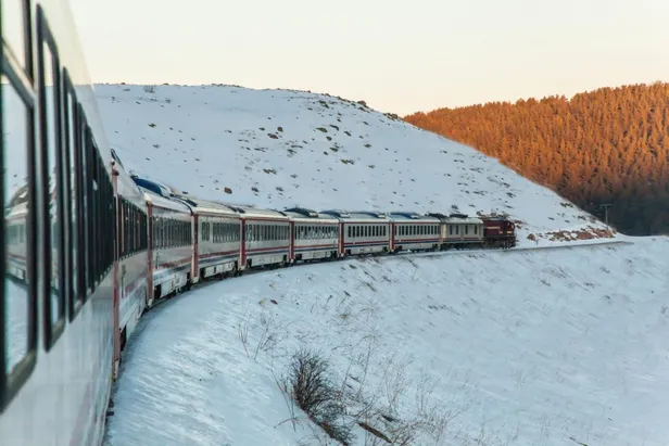 dogu-ekspresi-bilet-fiyatlari-tcdd-2023-ankara-kars-erzincan-erzurum-dogu-ekspresi-bileti-nasil-alinir-iste-yo-1698852616717.jpg