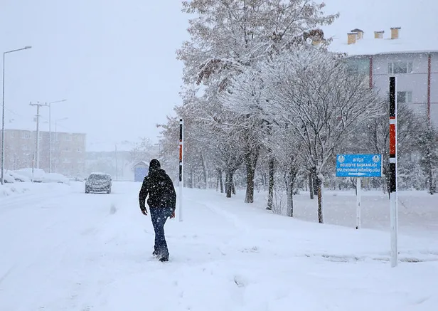 21-aralik-sali-mus-bingol-bilecik-karabuk-okullar-tatil-mi-yarin-kar-nedeniyle-hangi-illerde-okullar-tatil-2021-1639998792971.jpg Yarın kar nedeniyle hangi illerde okullar tatil 2021? 22 Aralık Çarşamba Muş, Bingöl, Bilecik, Karabük okullar tatil mi?-4