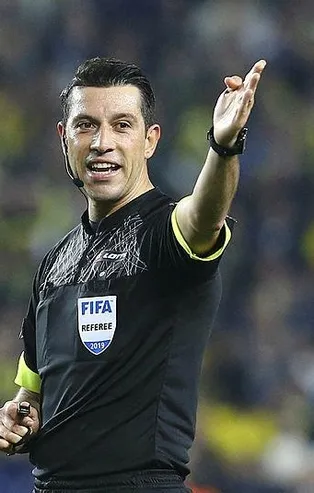 UEFA'dan FIFA kokartlı Türk hakem Ali Palabıyık'a görev