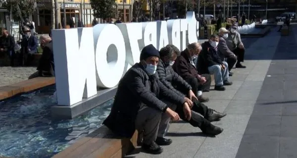 Sağlık Bakanlığı vaka haritasında çok yüksek risk grubundaydı! Trabzon'da korkutan görüntüler!-7