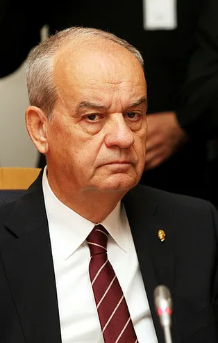 Darbe imasında bulunan İlker Başbuğ kendisini bakın nasıl savundu!