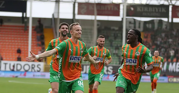 Alanyaspor Kocaelispor’u 5 golle geçti 4 hafta sonra güldü!