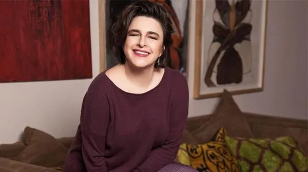 esra-dermancioglu-kimdir-unlu-oyuncu-esra-dermancioglu-hastaligi-nedir-1612938277297.jpg