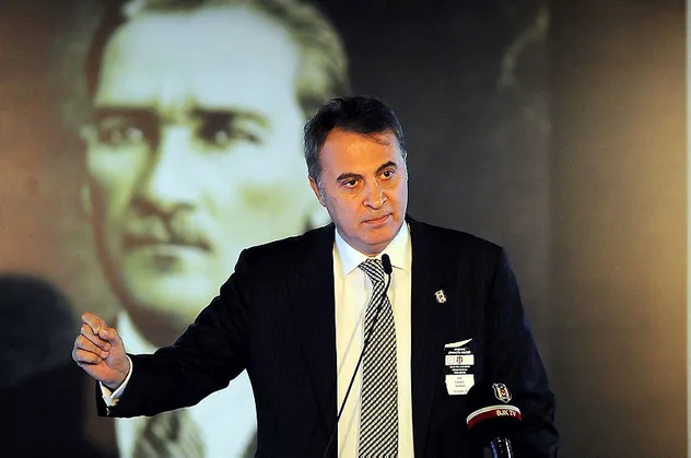 Beşiktaş Başkanı Fikret Orman Mircea Lucescu'yu doğruladı