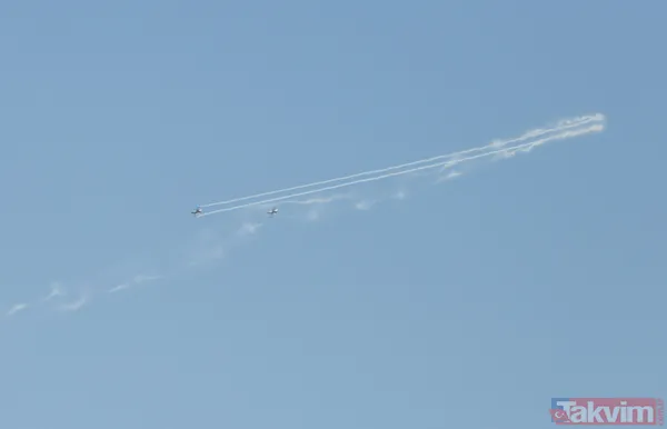 Antalya'nın fethi törenlerinde SOLOTÜRK'ten nefes kesen gösteri - 1