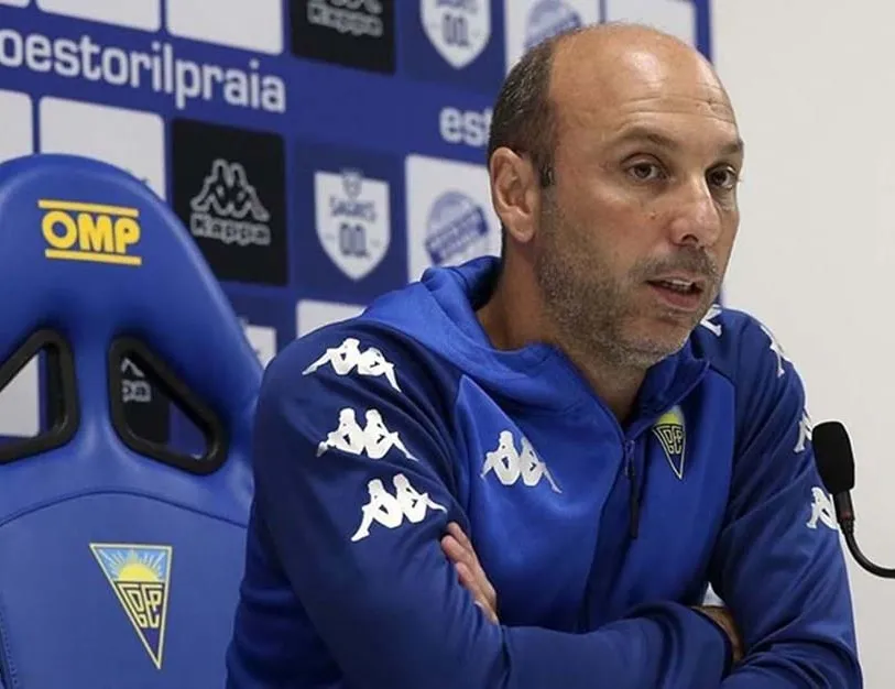 Pinheiro koptu geliyor