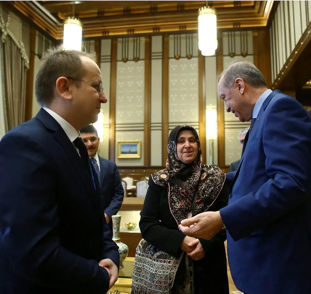 Erdoğan 15 Temmuz gazisi Ünal'ı kabul etti-2
