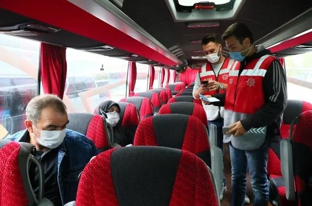 SON DAKİKA: Bilim Kurulu üyesi İstanbul'da Kovid-19 vaka artışının sebebini açıkladı: İller arası geçiş çok fazla