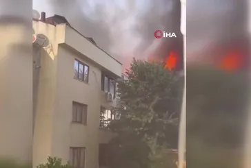 Bayrampaşa'da çatı yangını