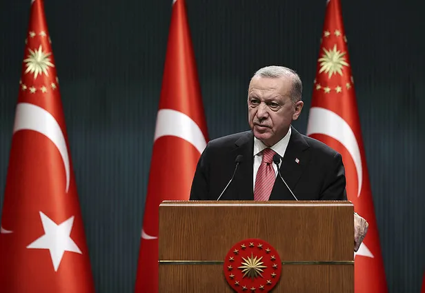 son-dakika-baskan-recep-tayyip-erdogandan-kabine-sonrasi-kritik-aciklamalar-1642621169572.jpg Son dakika: Başkan Recep Tayyip Erdoğan'dan Kabine sonrası kritik açıklamalar-2