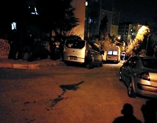 İzmir'de pompalı dehşeti! Cezaevinden izinli çıktı, sevgilisini öldürüp intihar etti-1
