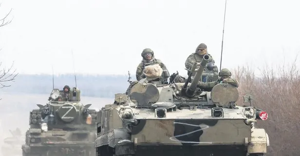 Rusya Donbas bölgesine on binlerce asker yollarken 13 kilometrelik konvoy da yola çıktı!