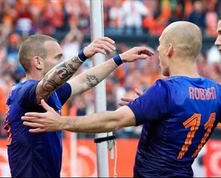 Yıldız isim futbolu bıraktı!