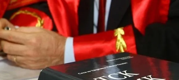 FETÖ’cü 2 komutana müebbet hapis