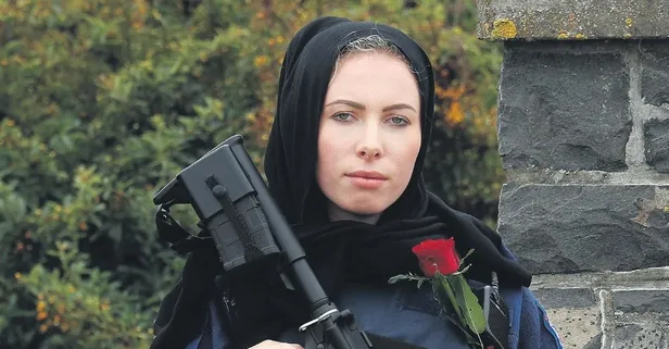 Dünya Michelle Evans'ı konuşuyor