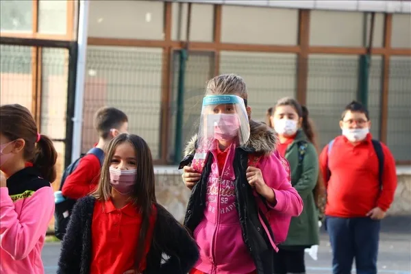 son-dakika-icisleri-bakanligi-81-il-valiligine-genelge-gonderdi-1630055428773.jpg Son dakika! İçişleri Bakanlığı 81 İl Valiliğine genelge gönderdi-3