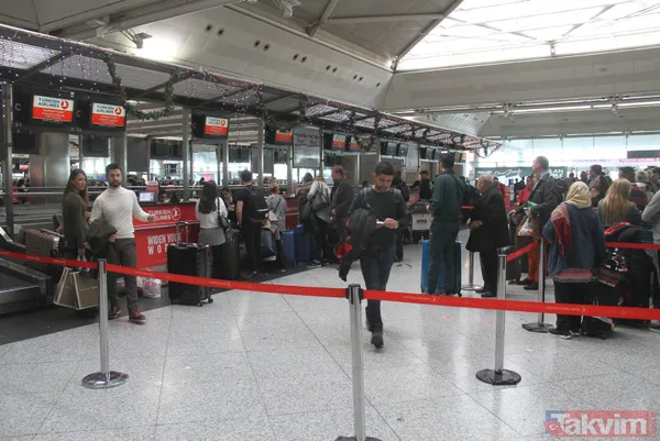 Atatürk Havalimanı’nda yılbaşı öncesi yoğunluk - 9