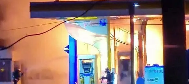 Akaryakıt istasyonu alev topuna döndü