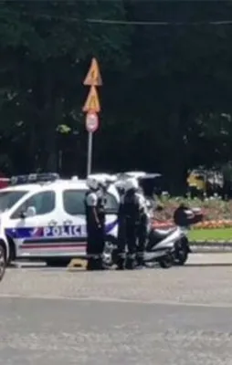 Paris'te kırmızı alarm!