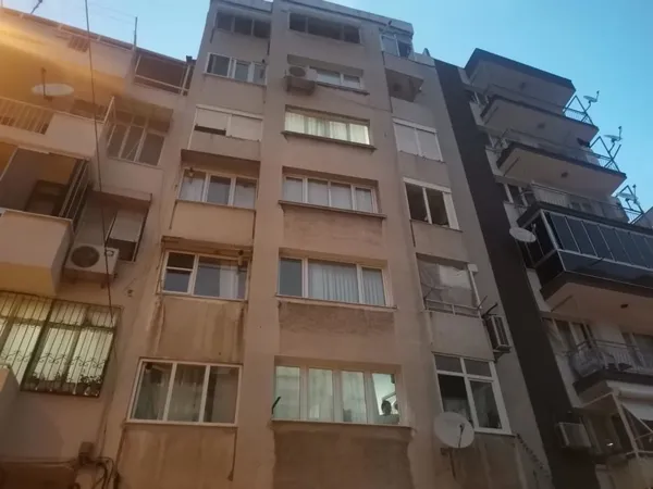kotu-koku-gercegi-ortaya-cikarmisti-sir-perdesi-otopsi-raporuyla-aralanacak-1688734597795.jpeg Kötü koku gerçeği ortaya çıkarmıştı! Anne ve oğlun sır ölümünün perde arkası otopsi raporunda belli olacak-2