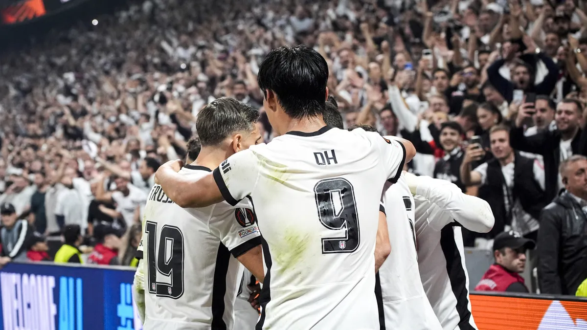 Kartal'da kadro değişiyor! Beşiktaş Başakşehir'i ağırlıyor: İşte maça dair son detaylar ve muhtemel 11'ler