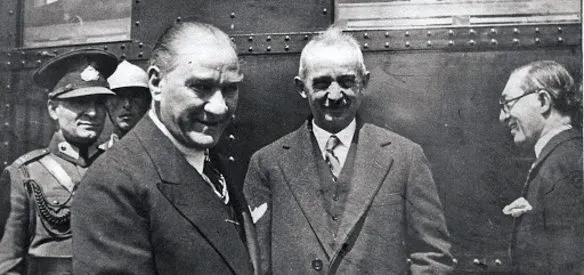 MUSTAFA KEMAL ATATÜRK VE İSMET İNÖNÜ ASKERLİKTEN EMEKLİYE AYRILDI
