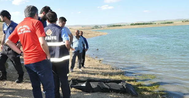 Serinlemek için girdiği gölette boğuldu