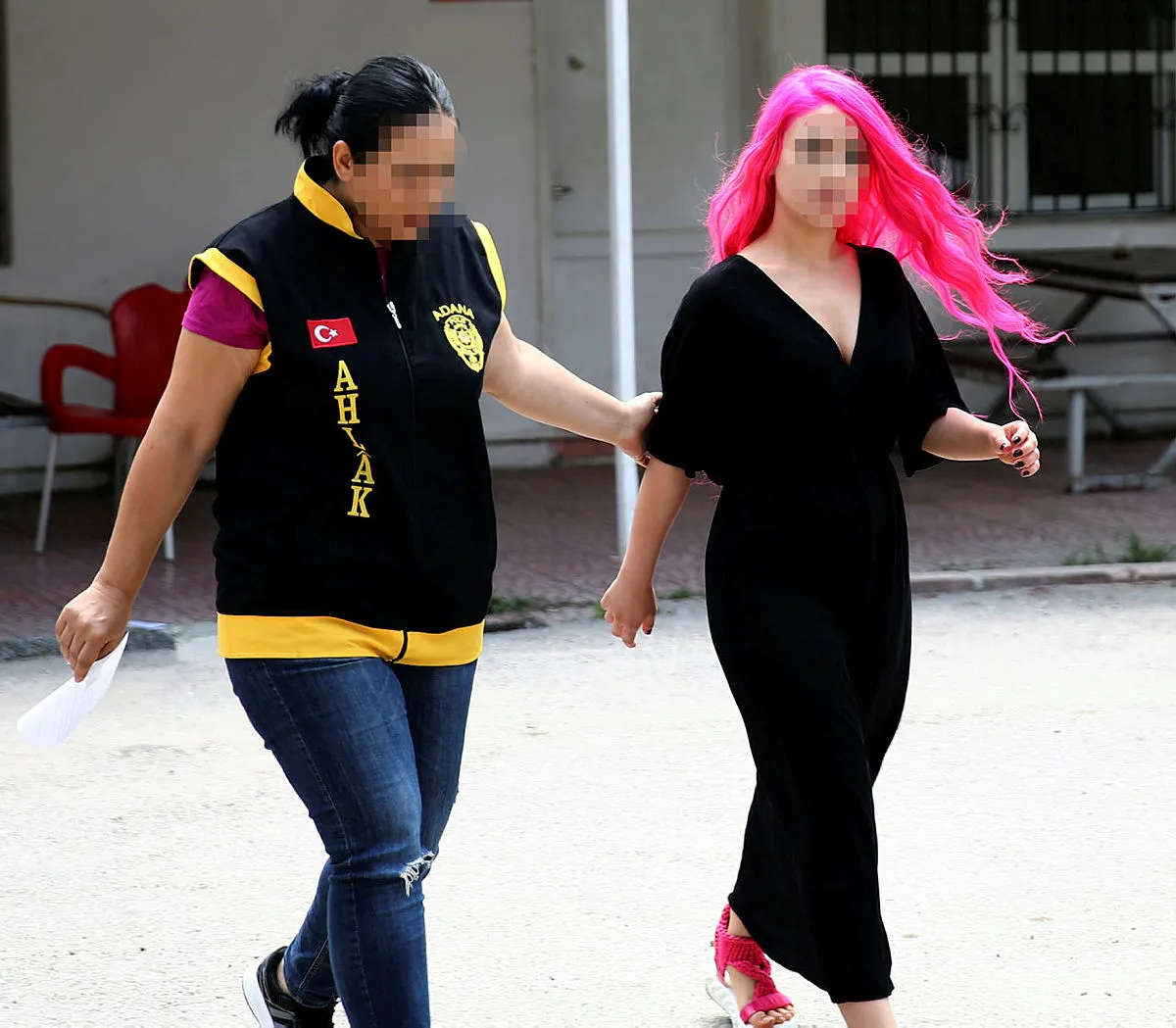 Adana'da fuhuş operasyonu! Pempe Panter yakalandı - 4