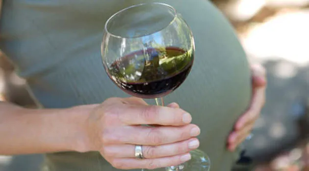 Alkol bebeğin zekasını etkiliyor