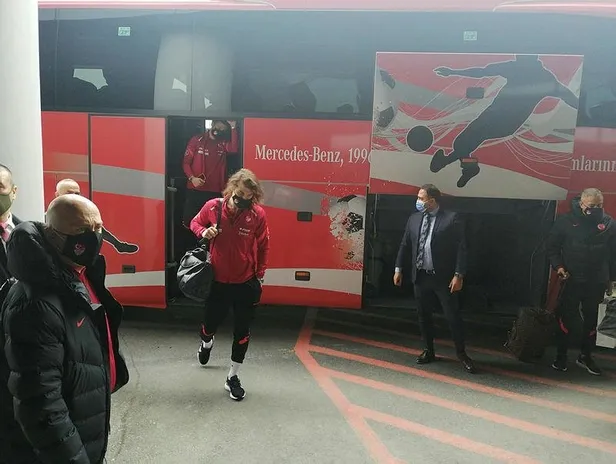 SON DAKİKA: A Milli Futbol Takımı Norveç maçı için İspanya'nın Malaga şehrine gitti-2
