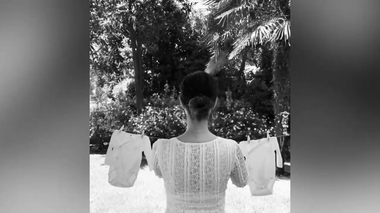 İrem Helvacıoğlu’nun bebeğinin cinsiyeti belli oldu