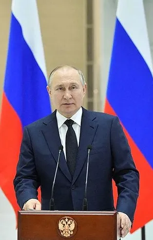 Rusya Devlet Başkanı Vladimir Putin'den flaş yaptırım açıklaması: Rusya da sorunlar yaşıyor ancak yeni fırsat pencereleri açılıyor