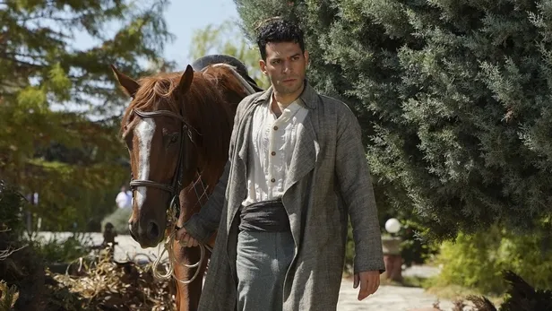 aziz-dizisi-bu-aksam-saat-kacta-hangi-kanalda-aziz-dizisi-nerede-cekiliyor-konusu-ne-aziz-oyunculari-kimdir-1636116703276.jpg Aziz dizisi bu akşam saat kaçta, hangi kanalda? Aziz dizisi nerede çekiliyor, hangi yılda geçiyor? Aziz oyuncuları kimdir?-6