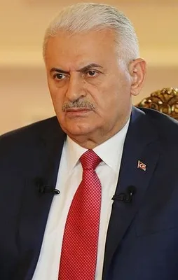 "Senin bu alçaklardan ne farkın kaldı"